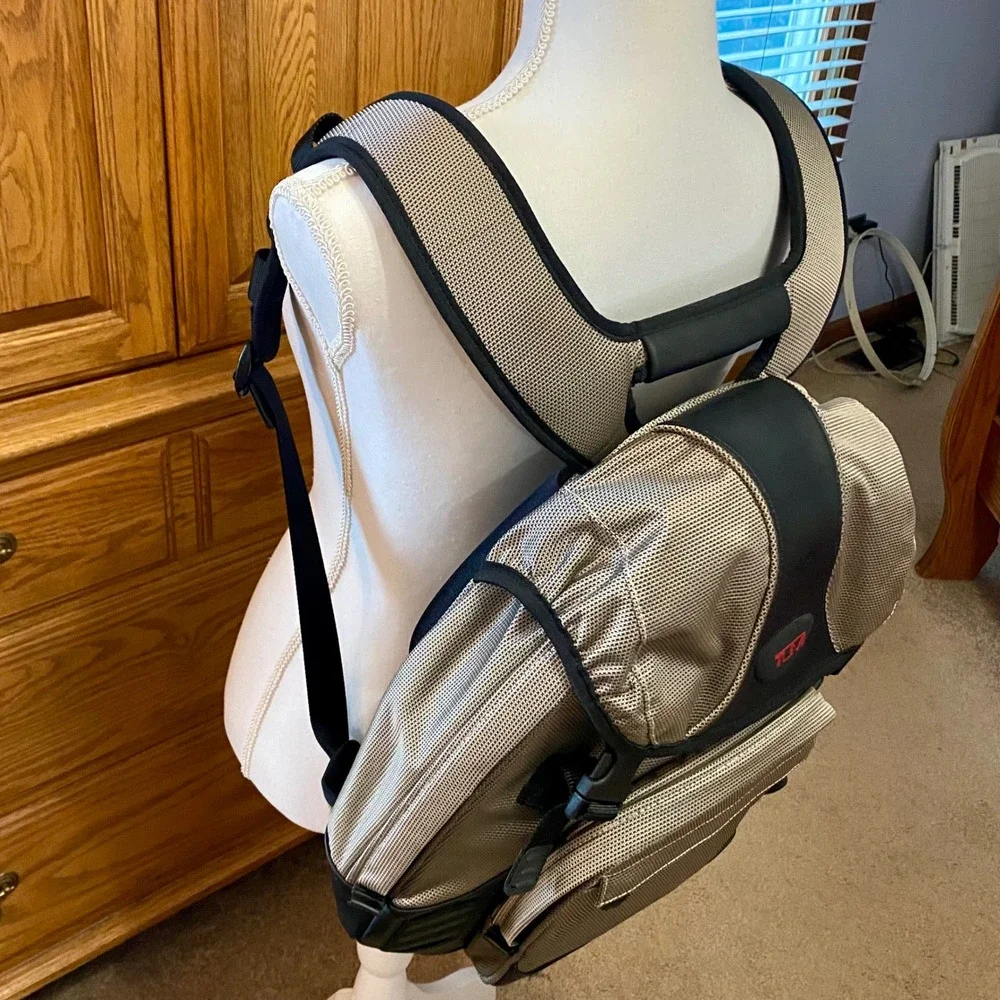 Tumi T2 Vintage Ballistic Nylon Laptop Travel Backpack Gray Black Tech Daypack